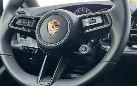 Porsche Cayenne III, 2026 год, 18 300 000 рублей, 16 фотография