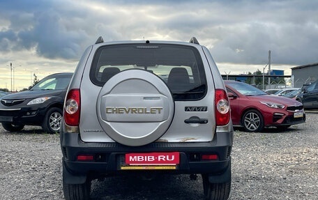 Chevrolet Niva I рестайлинг, 2013 год, 540 000 рублей, 4 фотография