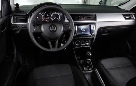 Skoda Rapid I, 2019 год, 1 070 000 рублей, 6 фотография