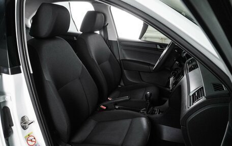 Skoda Rapid I, 2019 год, 1 070 000 рублей, 8 фотография
