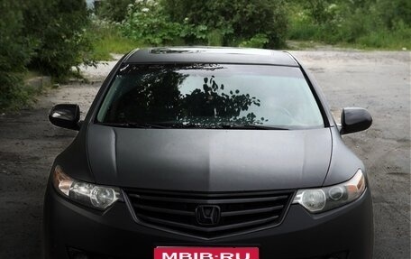 Honda Accord VIII рестайлинг, 2008 год, 750 000 рублей, 1 фотография