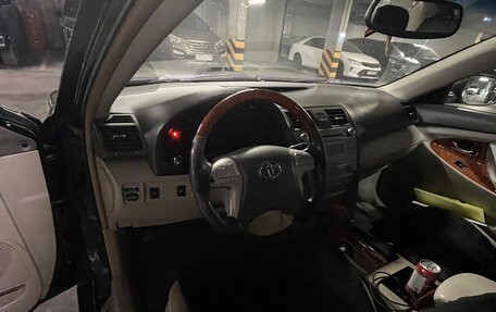 Toyota Camry, 2007 год, 850 000 рублей, 18 фотография