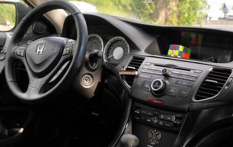 Honda Accord VIII рестайлинг, 2008 год, 750 000 рублей, 11 фотография
