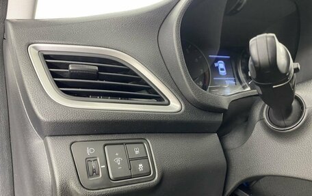 Hyundai Solaris II рестайлинг, 2018 год, 1 850 000 рублей, 4 фотография