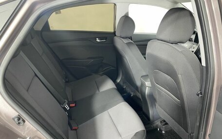 Hyundai Solaris II рестайлинг, 2018 год, 1 850 000 рублей, 10 фотография