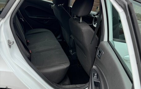 Ford Fiesta, 2015 год, 819 000 рублей, 13 фотография