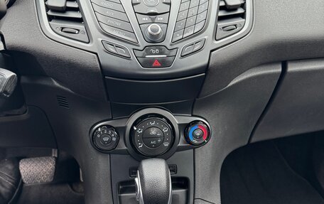 Ford Fiesta, 2015 год, 819 000 рублей, 10 фотография
