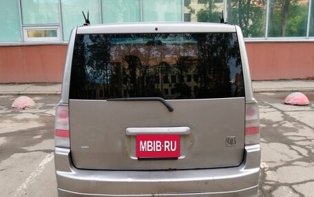 Toyota bB I рестайлинг, 2000 год, 250 000 рублей, 6 фотография