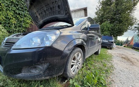 Opel Zafira B, 2011 год, 500 000 рублей, 3 фотография