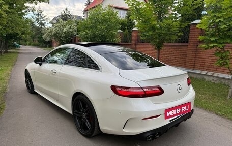 Mercedes-Benz E-Класс, 2020 год, 4 300 000 рублей, 4 фотография