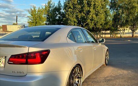 Lexus IS II рестайлинг 2, 2008 год, 1 500 000 рублей, 5 фотография