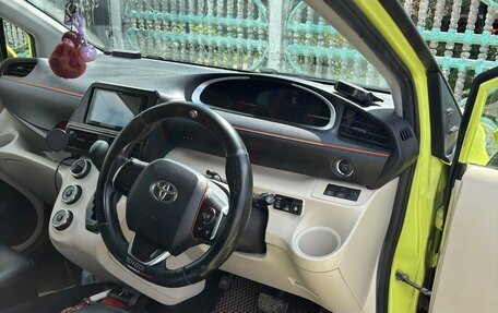 Toyota Sienta II, 2018 год, 1 300 000 рублей, 5 фотография