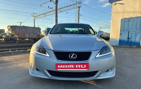 Lexus IS II рестайлинг 2, 2008 год, 1 500 000 рублей, 2 фотография