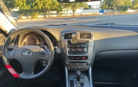 Lexus IS II рестайлинг 2, 2008 год, 1 500 000 рублей, 11 фотография