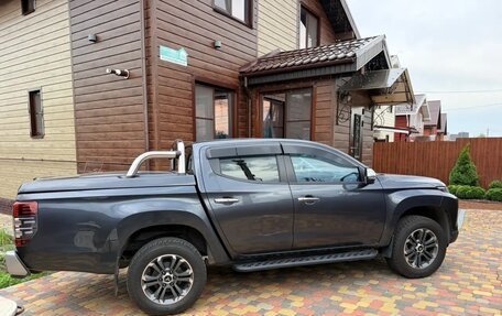 Mitsubishi L200 IV рестайлинг, 2021 год, 3 050 000 рублей, 3 фотография