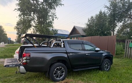 Mitsubishi L200 IV рестайлинг, 2021 год, 3 050 000 рублей, 9 фотография