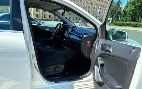 Mercedes-Benz B-Класс, 2012 год, 955 000 рублей, 13 фотография