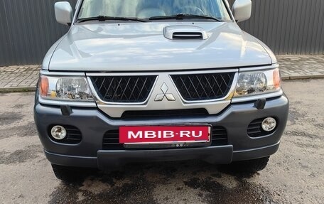 Mitsubishi Pajero Sport II рестайлинг, 2007 год, 800 000 рублей, 2 фотография