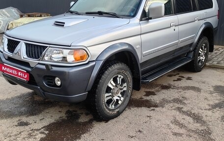 Mitsubishi Pajero Sport II рестайлинг, 2007 год, 800 000 рублей, 3 фотография
