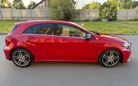 Mercedes-Benz A-Класс, 2017 год, 1 690 000 рублей, 3 фотография
