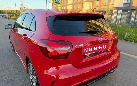 Mercedes-Benz A-Класс, 2017 год, 1 690 000 рублей, 8 фотография