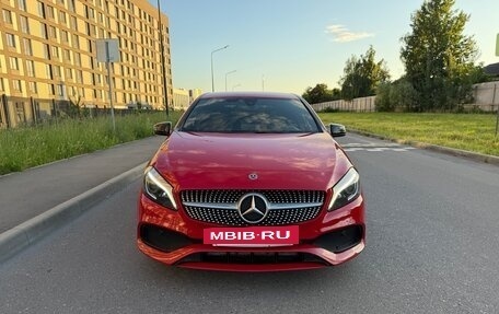Mercedes-Benz A-Класс, 2017 год, 1 690 000 рублей, 10 фотография