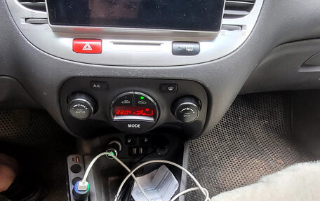 KIA Rio II, 2010 год, 450 000 рублей, 15 фотография