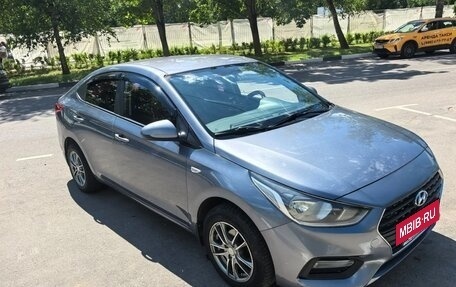 Hyundai Solaris II рестайлинг, 2018 год, 1 160 000 рублей, 2 фотография