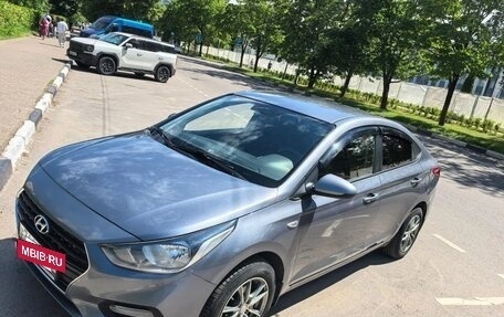 Hyundai Solaris II рестайлинг, 2018 год, 1 160 000 рублей, 7 фотография
