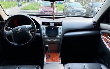 Toyota Camry, 2011 год, 1 700 000 рублей, 15 фотография