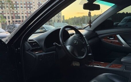 Toyota Camry, 2011 год, 1 700 000 рублей, 9 фотография