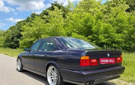 BMW 5 серия, 1992 год, 2 700 000 рублей, 9 фотография