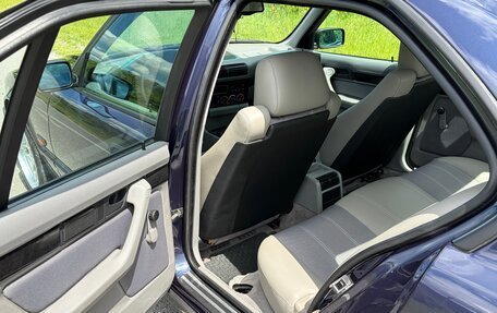 BMW 5 серия, 1992 год, 2 700 000 рублей, 33 фотография