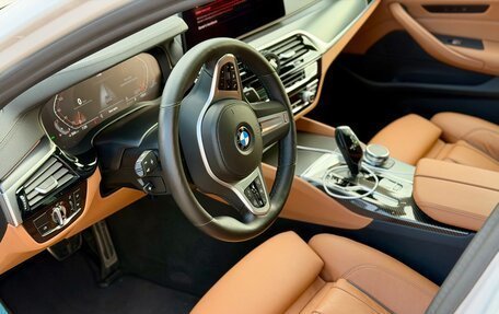 BMW 5 серия, 2022 год, 5 690 000 рублей, 12 фотография