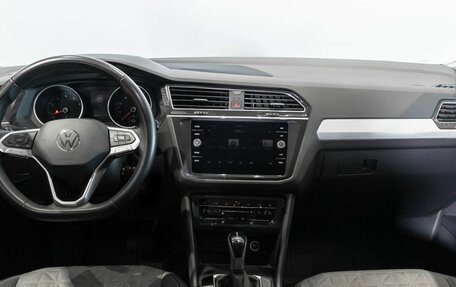 Volkswagen Tiguan II, 2021 год, 3 295 800 рублей, 6 фотография