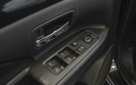 Mitsubishi Outlander III рестайлинг 3, 2019 год, 2 000 000 рублей, 20 фотография