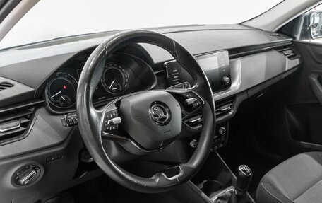Skoda Rapid II, 2021 год, 1 292 300 рублей, 5 фотография