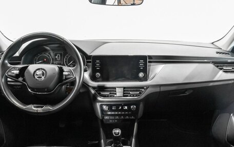 Skoda Rapid II, 2021 год, 1 292 300 рублей, 6 фотография