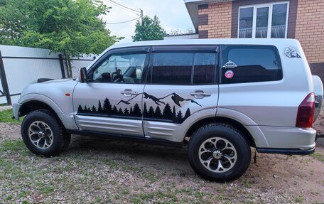 Mitsubishi Pajero III рестайлинг, 2000 год, 550 000 рублей, 3 фотография