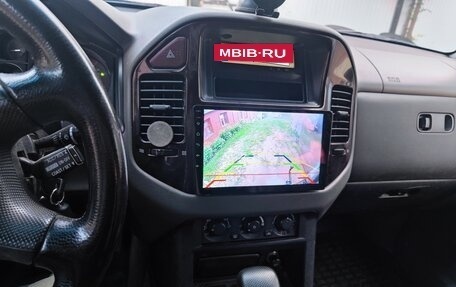 Mitsubishi Pajero III рестайлинг, 2000 год, 550 000 рублей, 4 фотография