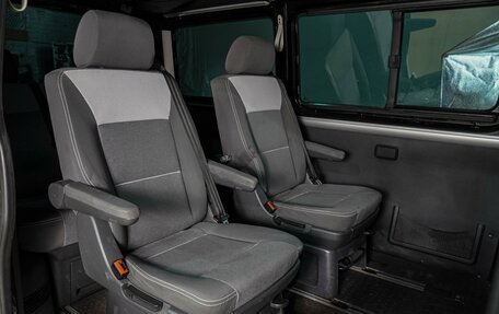 Volkswagen Multivan T5, 2006 год, 1 389 000 рублей, 7 фотография