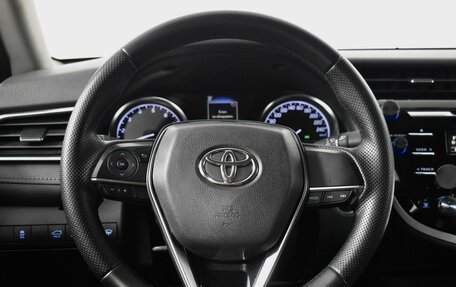 Toyota Camry, 2021 год, 2 299 900 рублей, 11 фотография