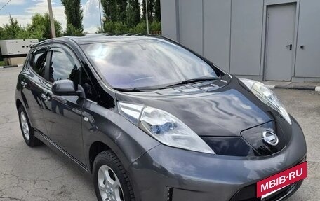 Nissan Leaf I, 2014 год, 980 000 рублей, 2 фотография