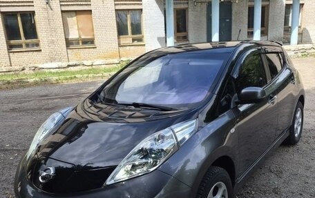 Nissan Leaf I, 2014 год, 980 000 рублей, 7 фотография