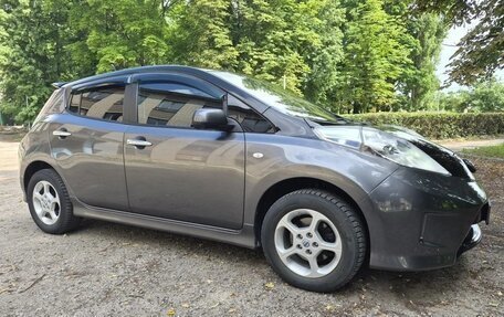 Nissan Leaf I, 2014 год, 980 000 рублей, 40 фотография