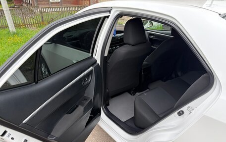 Toyota Corolla, 2014 год, 1 550 000 рублей, 10 фотография