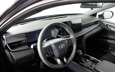 Toyota Camry, 2025 год, 4 349 000 рублей, 10 фотография