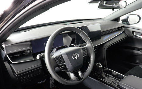 Toyota Camry, 2025 год, 4 349 000 рублей, 10 фотография