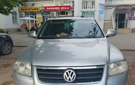 Volkswagen Touareg III, 2005 год, 800 000 рублей, 1 фотография