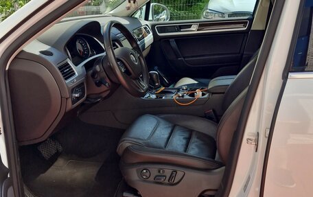 Volkswagen Touareg III, 2016 год, 3 600 000 рублей, 14 фотография